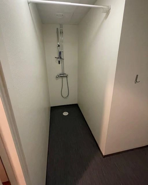 04(1)