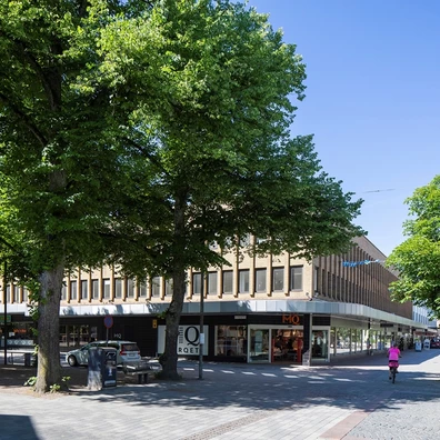 Västra Esplanaden 3
